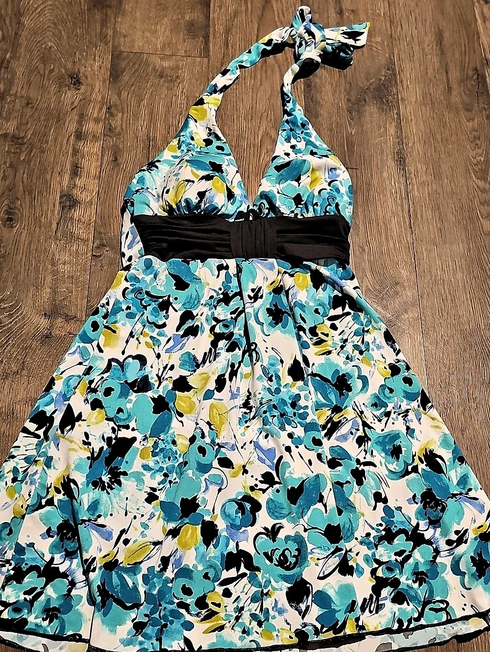 Halter Mini Dress Floral Speechless Medium Backless Flare